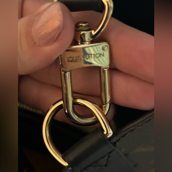 SOLD!! Louis Vuitton NéoNoé bucket bag - Picture 3 of 11